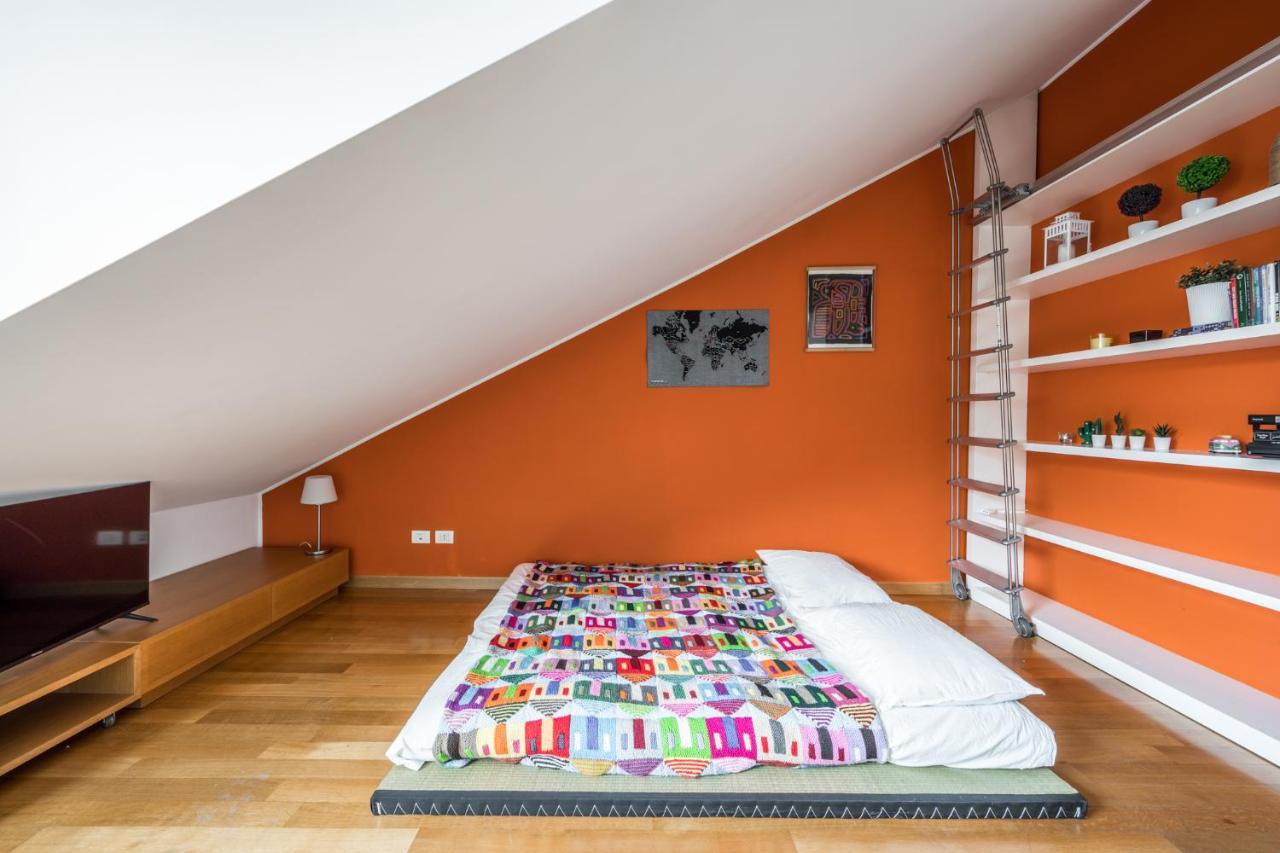 Apartmán The Orange Attic - Navigli Area Milán Exteriér fotografie