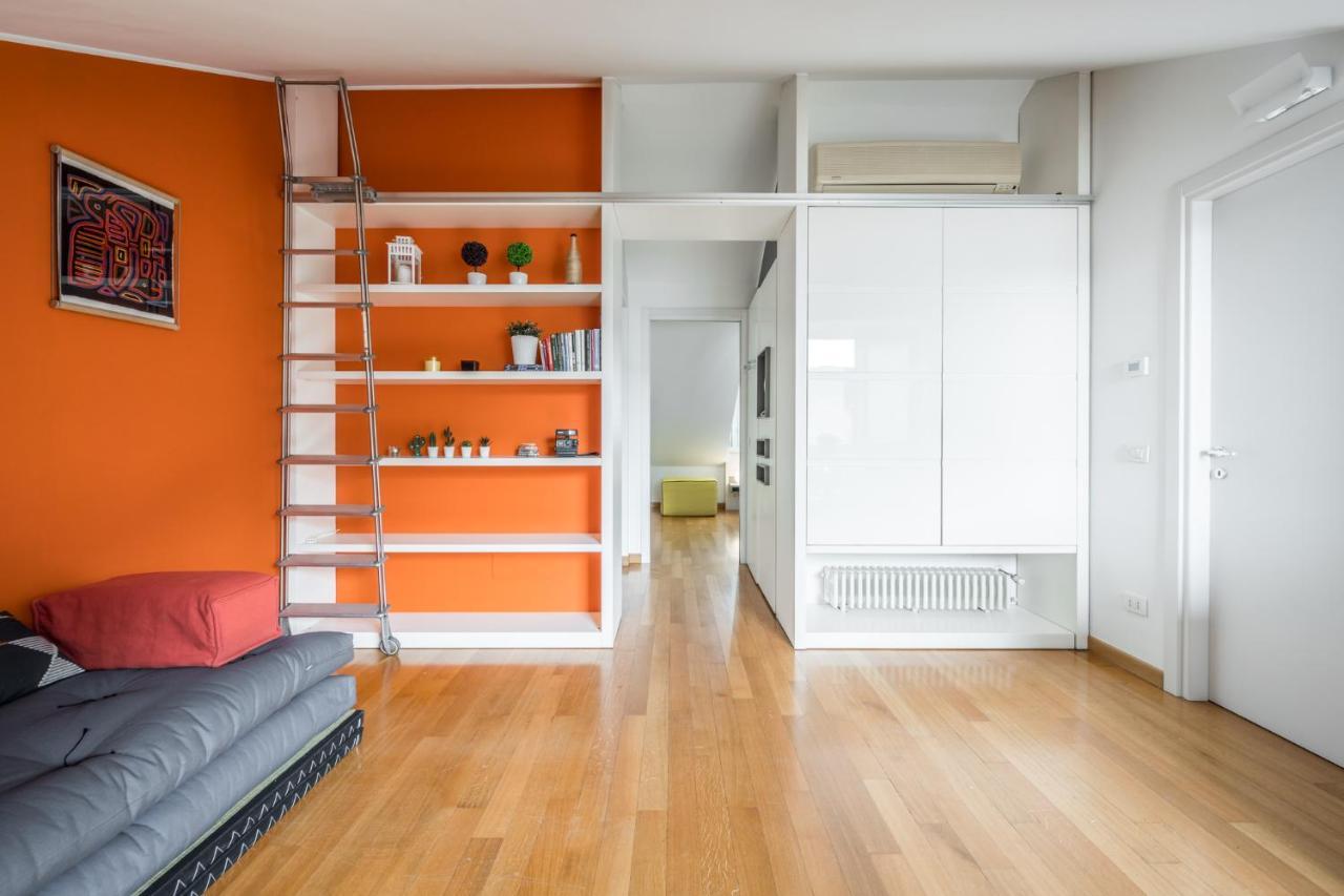 Apartmán The Orange Attic - Navigli Area Milán Exteriér fotografie